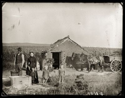 Iconic_Sodbusters_of_the_Prairie_D_D_Teoli_Jr__A_C__283329.jpg