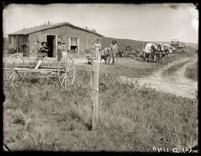 Iconic_Sodbusters_of_the_Prairie_D_D_Teoli_Jr__A_C__283729.jpg