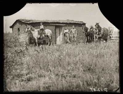 Iconic_Sodbusters_of_the_Prairie_D_D_Teoli_Jr__A_C__286829.jpg