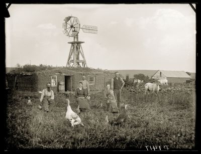 Iconic_Sodbusters_of_the_Prairie_D_D_Teoli_Jr__A_C__287729.jpg